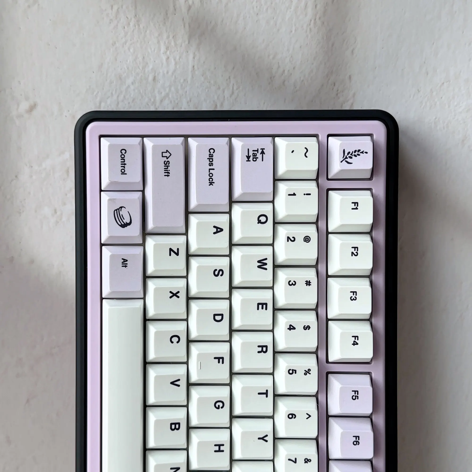 Lavender Theme Keycaps PBT Material Cherry Profile 1.7mm Thick Dye Sublimation Mechanical Keyboard Keycaps — image 1 of 6