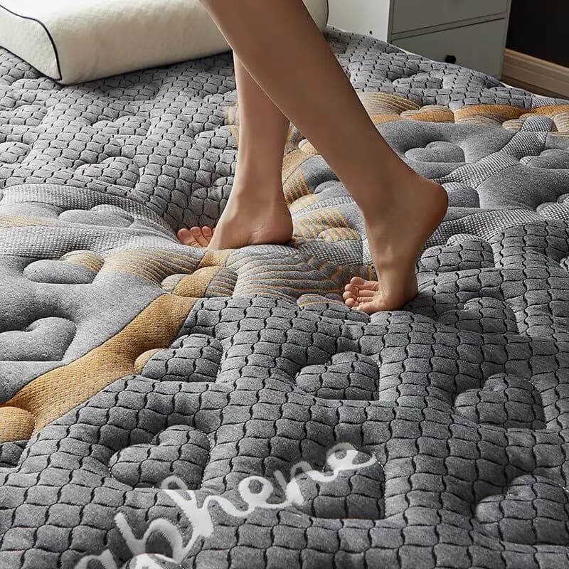 soft comfortable Latex Sponge Mattress Slow rebound Tatami Mat Family Bedspread Tw... — image 3 of 4